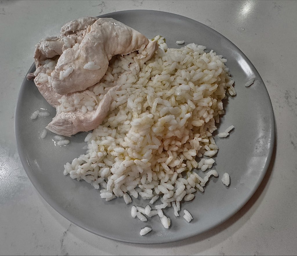 EllyBelle⚡🪫 tweet media