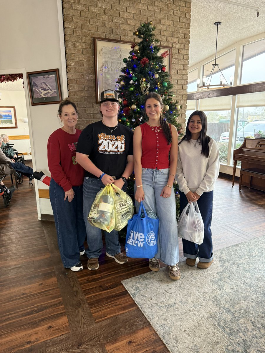 Apache Athletics tweet media