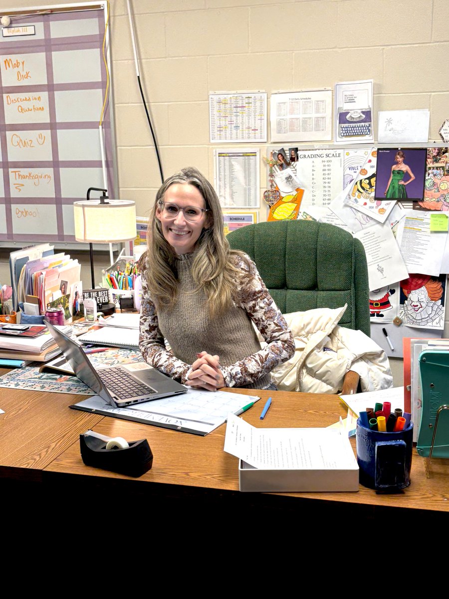 LyonCoReporter's tweet photo. 🎄Christmas is in three days! Before our Christmas edition comes out, don’t forget to read these!
📋Update on Deputy Bill Minor’s role as SRO
✏️A day in the life of Ashley Klaassen
🏫CL School Board Meeting 
🌟Rock Rapids Parade of Lights winner, Lyon County REC
And much more! https://t.co/IxmUcJZdcB