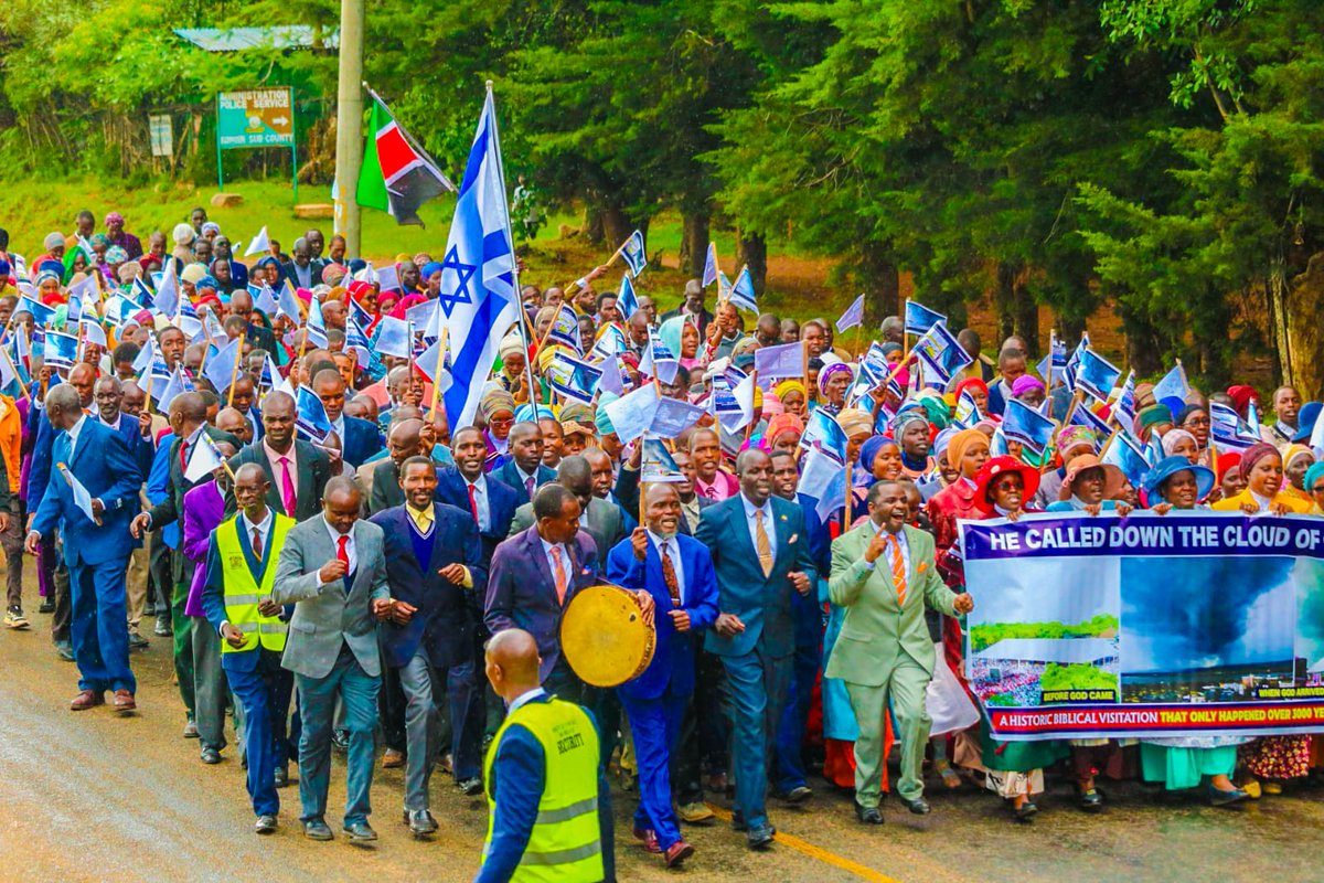 DuartefAmanda's tweet image. Celebração massiva pela Poderosa visitação de Deus Pai, a Nuvem de Deus Jehovah YAHWEH.

#TheDivineVisitation