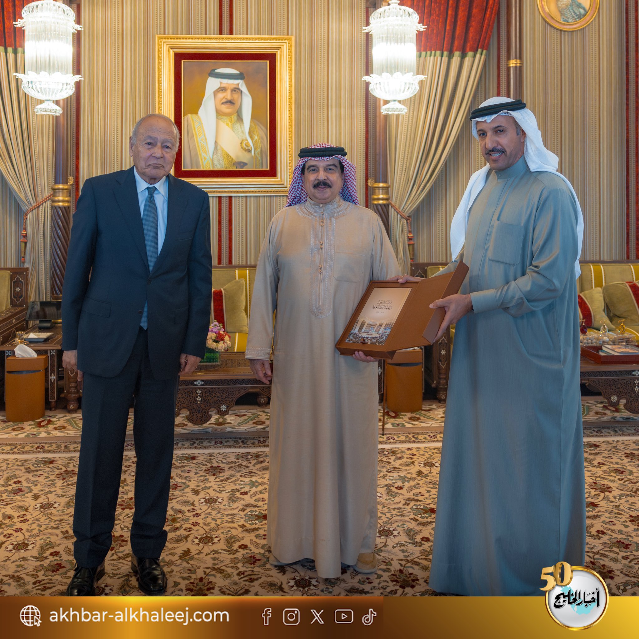 جلالة الملك المعظم يستقبل الأمين العام لجامعة الدول العربية #البحرين 