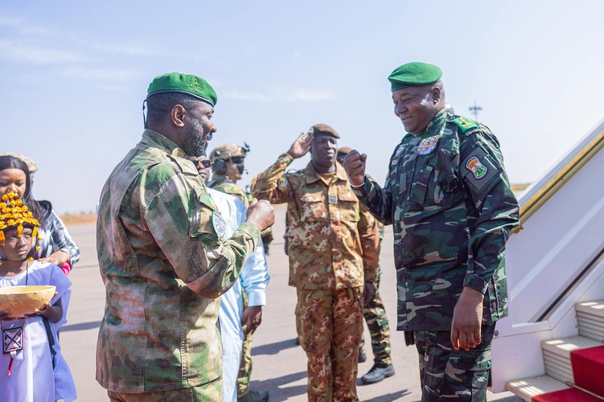 Général d'Armée Assimi GOITA tweet media