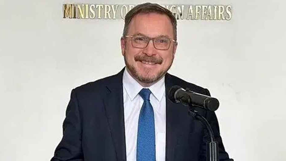 প্রতিবেশী বদলানো যায় না, ভারতের সঙ্গে উত্তেজনা কমানো প্রয়োজন: রুশ রাষ্ট্রদূত