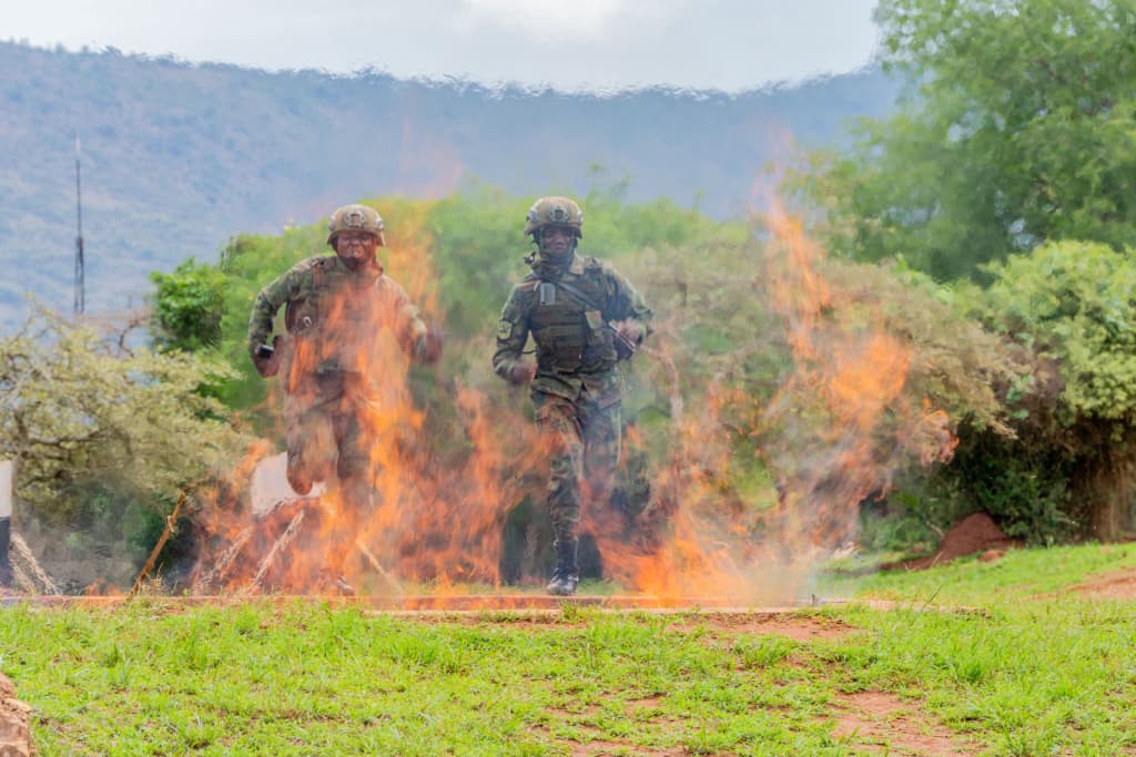 Brigade y’Abasirikari  bo mu Ngabo z’u Rwanda igizwe na ba ofisiye ndetse n' abasirikare ku zindi nzego, basoje amahugurwa y’amezi ane yo ku rwego rwo hejuru yaberaga i Nasho muri Kirehe, arushaho kubatyaza mu bumenyi mu bya gisirikare.