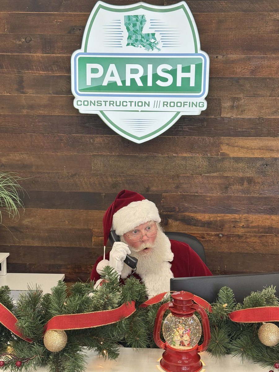 ParishBuilt's tweet image. The big guy has a busy week ahead but still made time to stop by the Parish office to spread some holiday cheer! 🎅 

If you have any roof damage as a result of reindeer hoofs, give us a shout! 🦌 

Do business with someone you know!