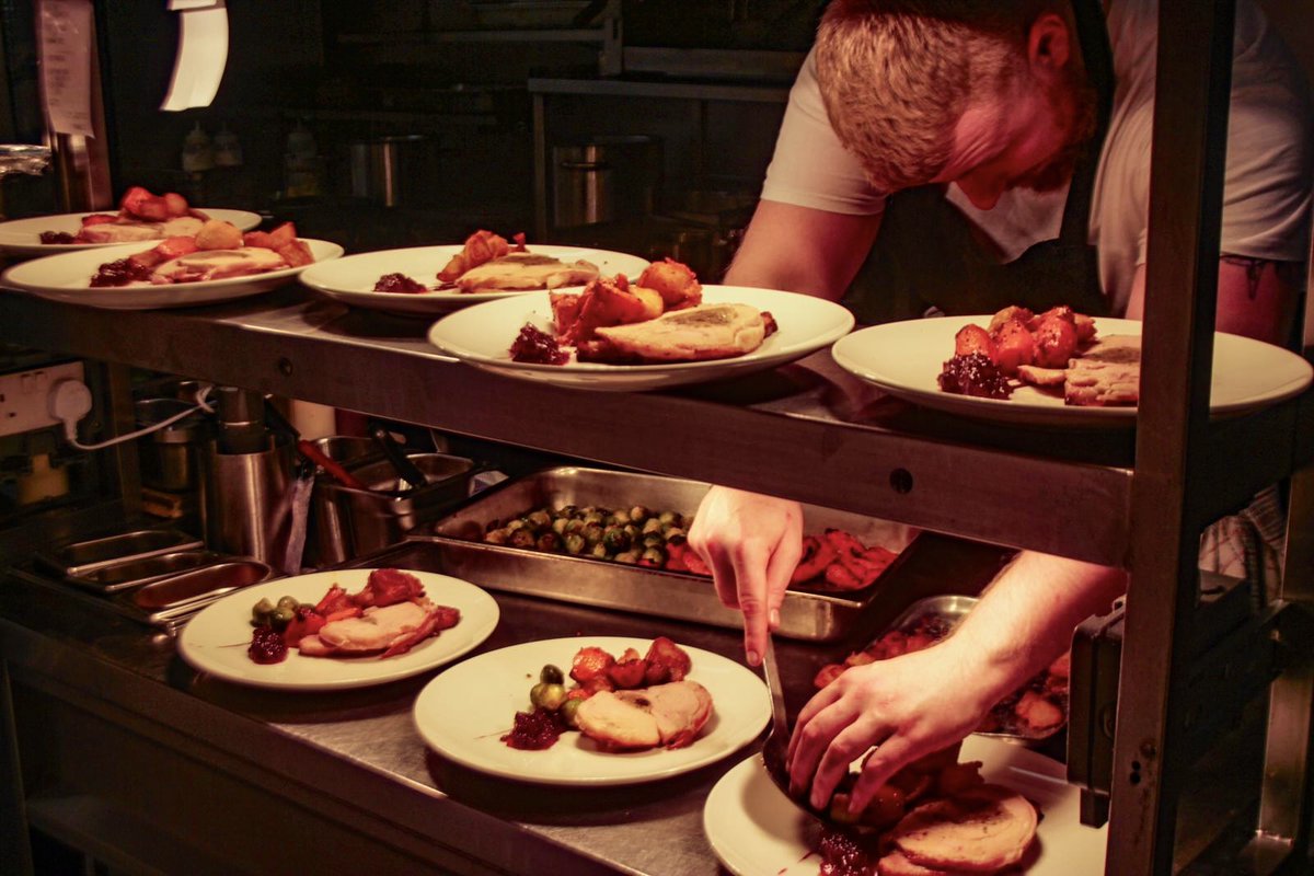 Hugo's Restaurant tweet media