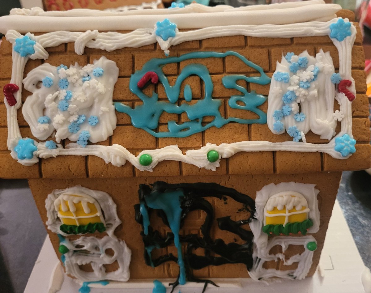 Tried drawing Sonic on my gingerbread house, he is not having a good time