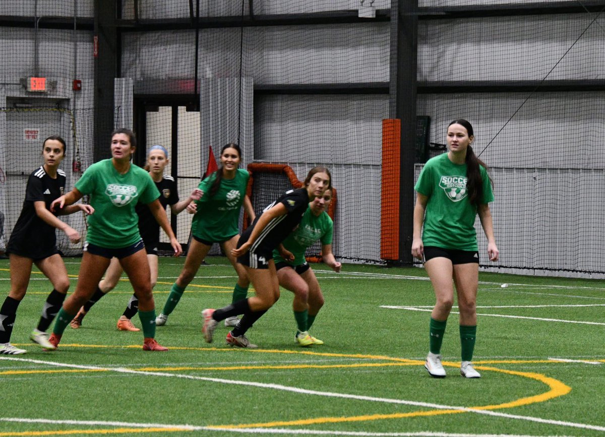 PCCeltics's tweet image. Pictures from yesterday’s match posted to our facebook page. @PCHS_Celtics @ProviAthletics #winterleague