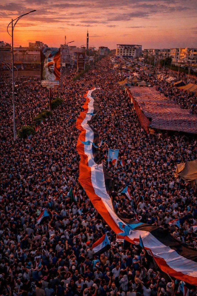 مثل هذا 👇الشعب لايمكن إلا ان تعود دولته