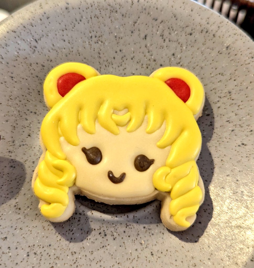 Serena Tsukino: “Las personas dotadas deben usar su inteligencia para hacer el bien y traer paz a la tierra.” 🌸🌛