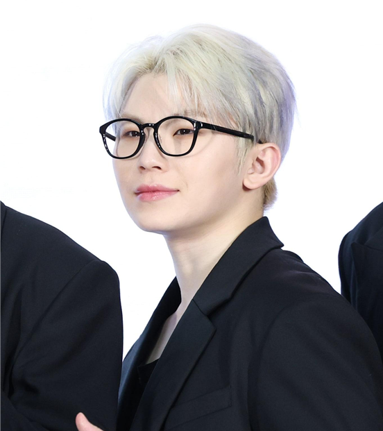 pannchoa's tweet photo. SEVENTEEN Woozi reported to have potentially been a victim of power trip in the military
https://t.co/tAvYL2goZ0 https://t.co/VCEeHy24wI