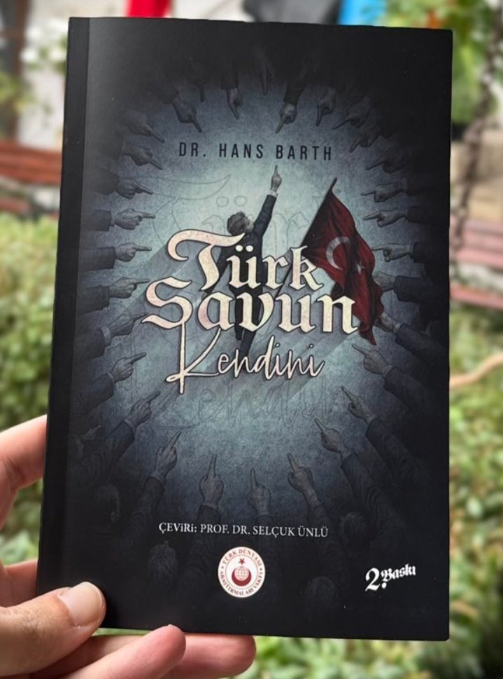 Osmanlı'da büyükelçilik yapan Alman Dr. Hans Barth, yazdığı bu kitapla 2.Abdülhamid'i uyarıyor; Vatikan,  İngilizler ve anglo Amerikan sermayesi Hınçaklar üzerinden Ermeni isyanı tezgahlıyorlar, tedbir al, sahtekâr Ermenilere güvenme, dürüst Türkleri yanına al diyor ama Ermeni