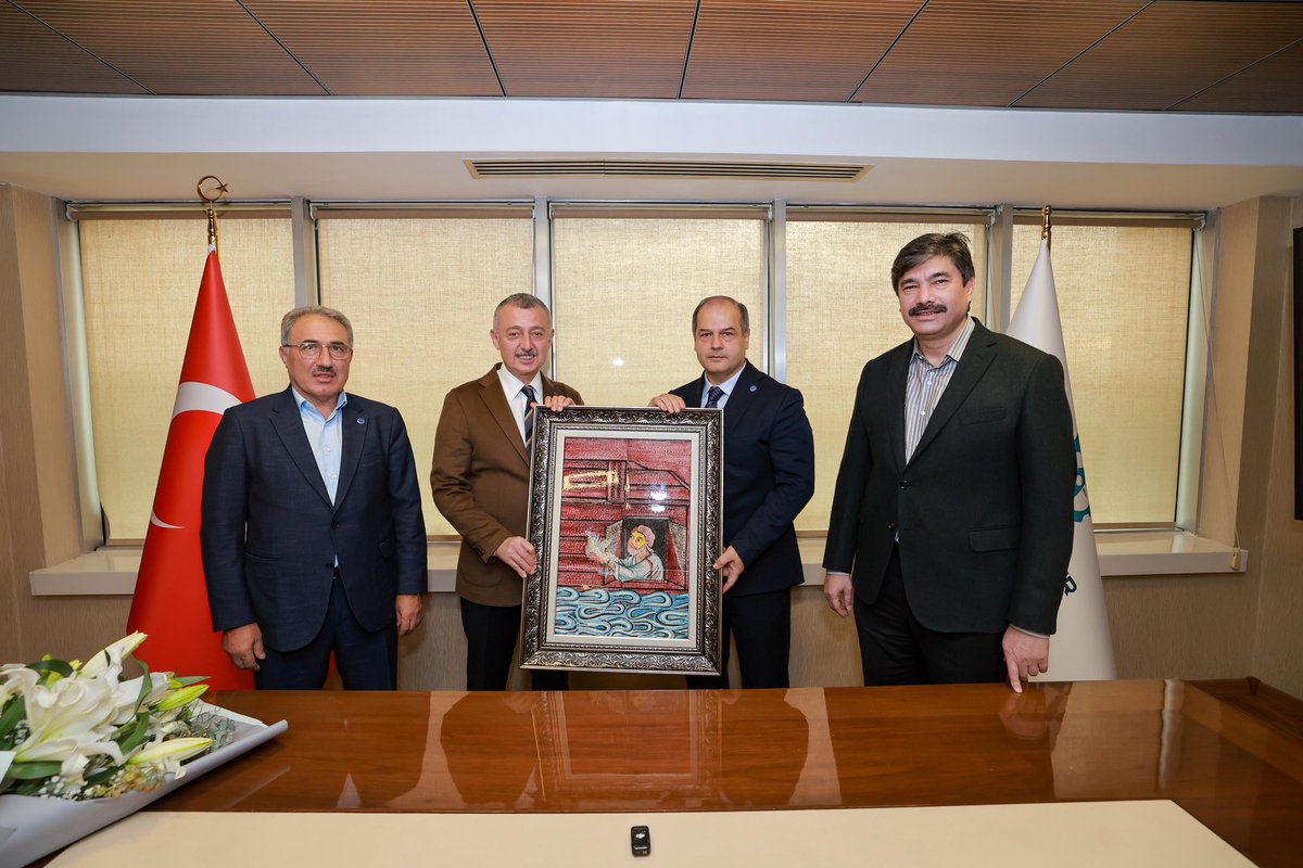 41Bembirsen's tweet photo. Genel Başkanımız Levent Uslu

Genel Başkan Yardımcımız Faruk Zihni

Kocaeli Büyükşehir Belediye Başkanımız 
Doç.Dr. Tahir Büyükakın’ ın katılımlarıyla;

Kocaeli Büyükşehir Belediyesi ve İSU’da görev yapan memurlarmzı kapsayn  “Sosyal Denge Sözleşmesi” tavan tutardan imzalanmıştr. https://t.co/W9mKAr7M7S