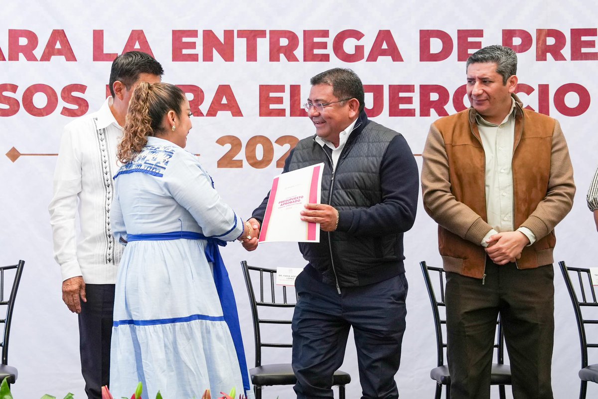 Gobierno de Oaxaca tweet media