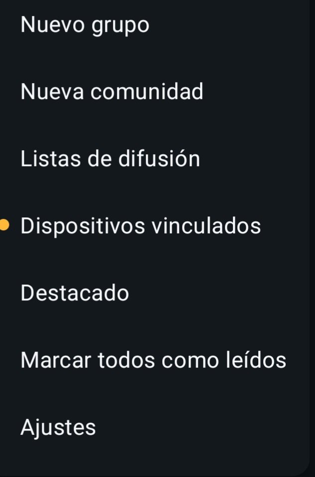 Te odio con todo mi corazón persona en WhatsApp que decidió dejar un botón de "marcar todo como leido" y que no pide confirmación justo abajo del "destacados" 💀