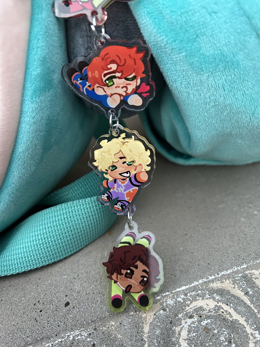 official listing photos for the hanks keychain!!