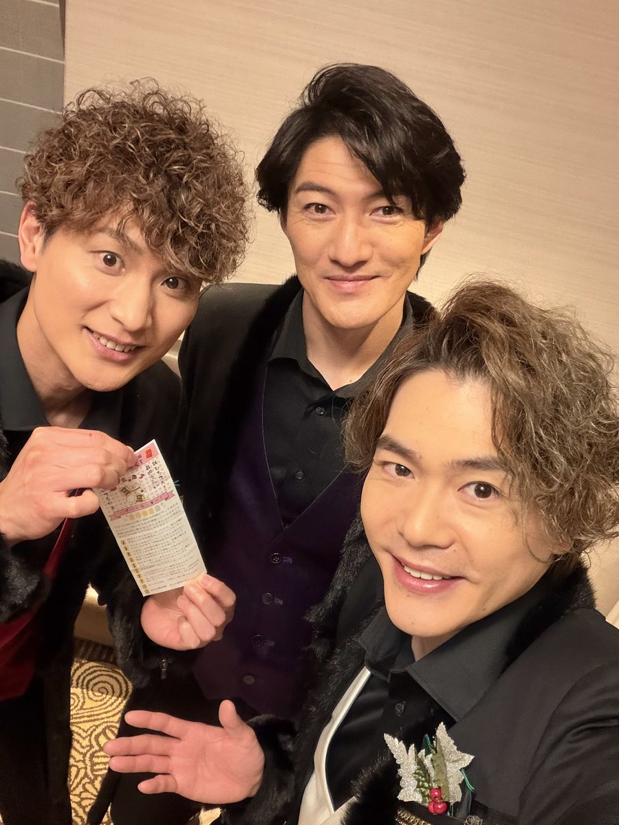 LE VELVETS シェラトン都ホテル大阪 Christmas Dinner Show 2025 昨夜