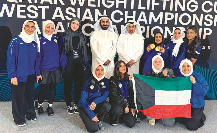 21 ميدالية ملونة لـ «أزرق الأثقال» بالدوحة 