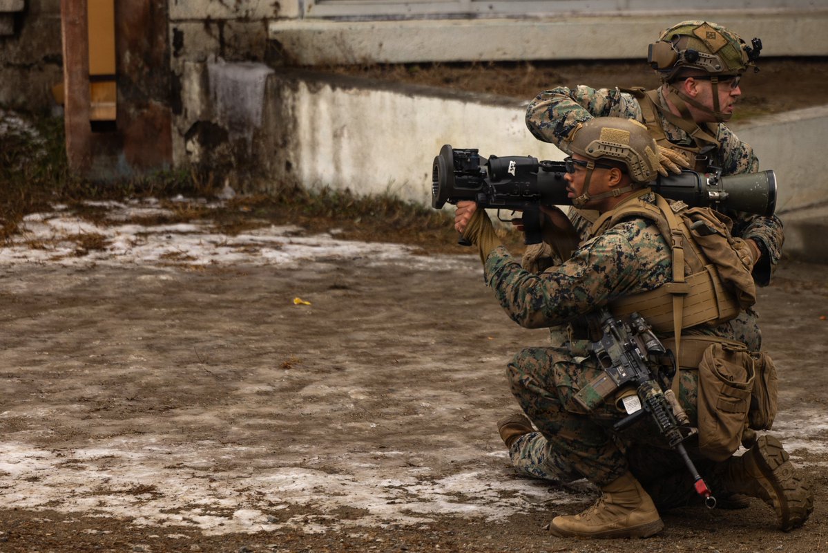 USPACOM's tweet photo. Marines with @3d_Marine_Div  execute platoon attacks during Korea Viper 26.1 at Camp Rodriguez, South Korea—integrating fires, maneuver, and emerging capabilities to maintain readiness and strengthen combined deterrence in the Indo-Pacific.

📍 #SouthKorea #IndoPacific

📸 Cpl. John Simpson