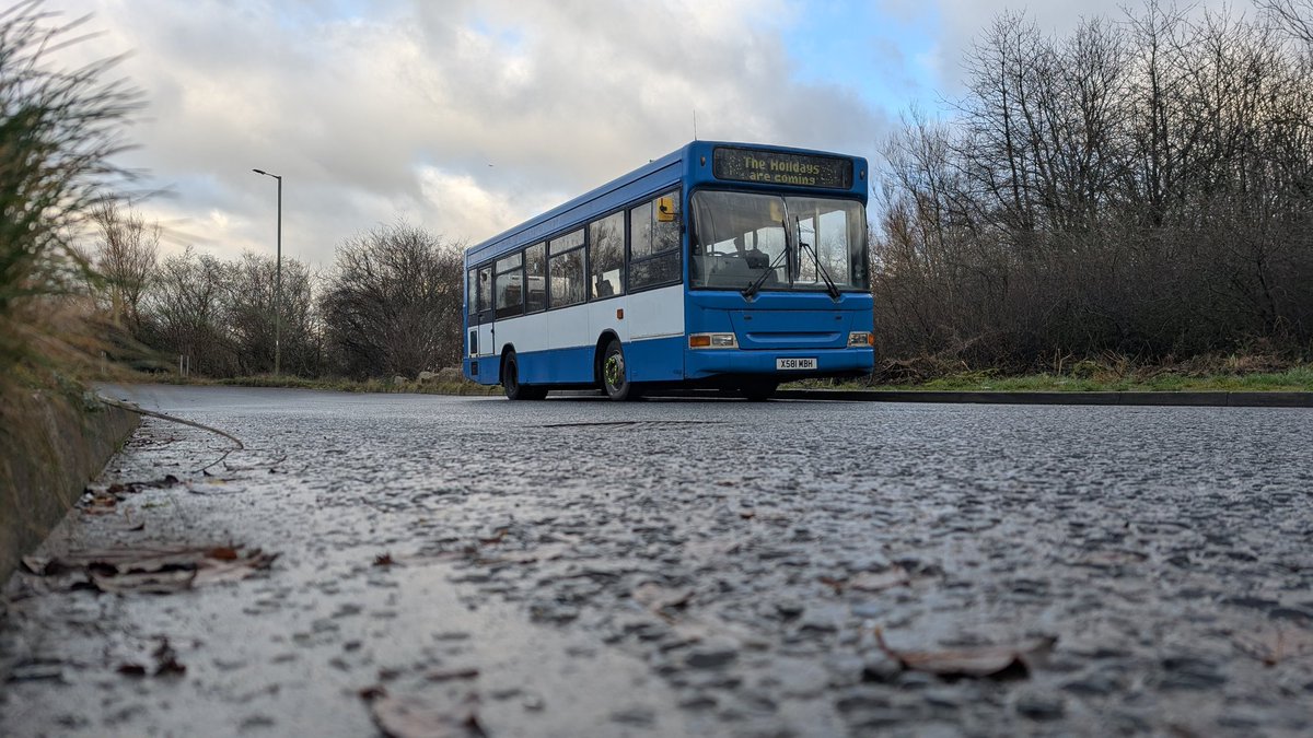 Mancbuses tweet media