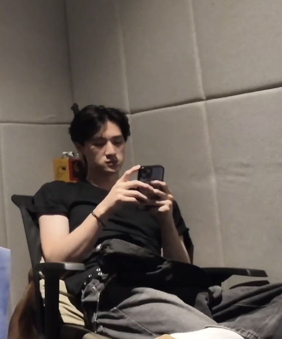 jpengmars's tweet image. DAMN TEERADECH