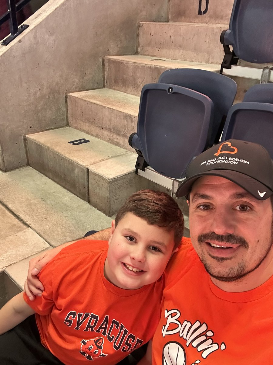 Labo34's tweet image. #cuse #letsgoorange #cusegameday