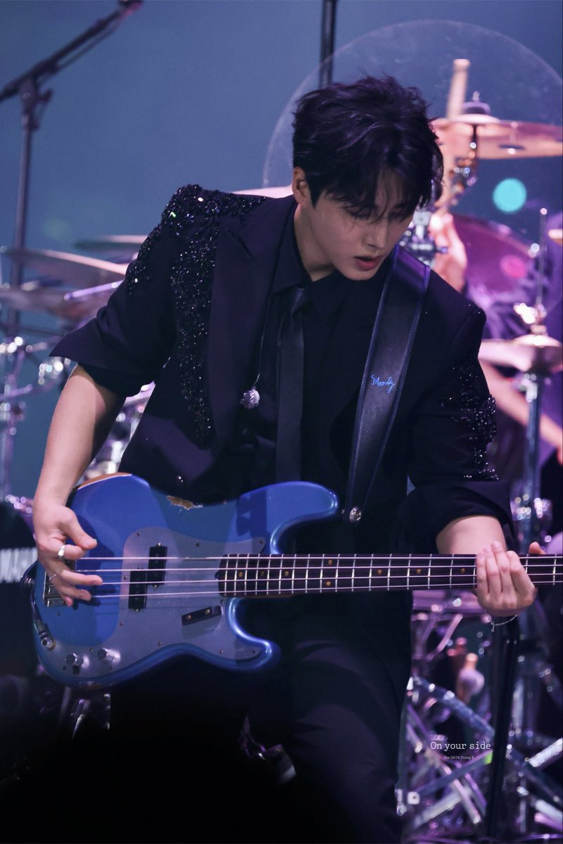 251221 The Present #영케이
#DAY6 #YoungK #영현 #강영현