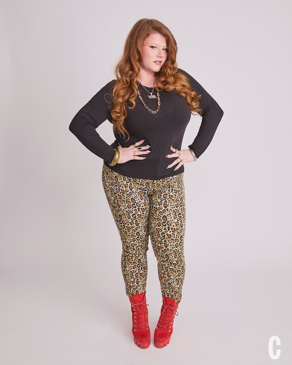 sunshinebenzi's tweet image. NO RAP DEAL, BUT I’M POSING IN COSMO