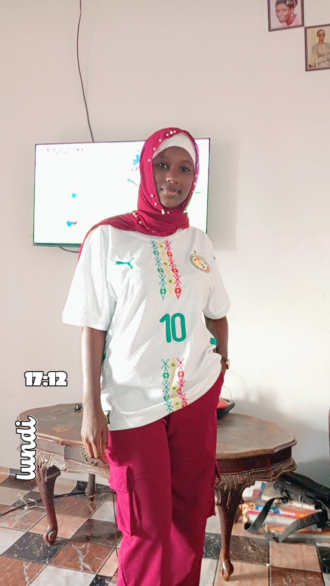 Mya🇸🇳🌟🌟 tweet media