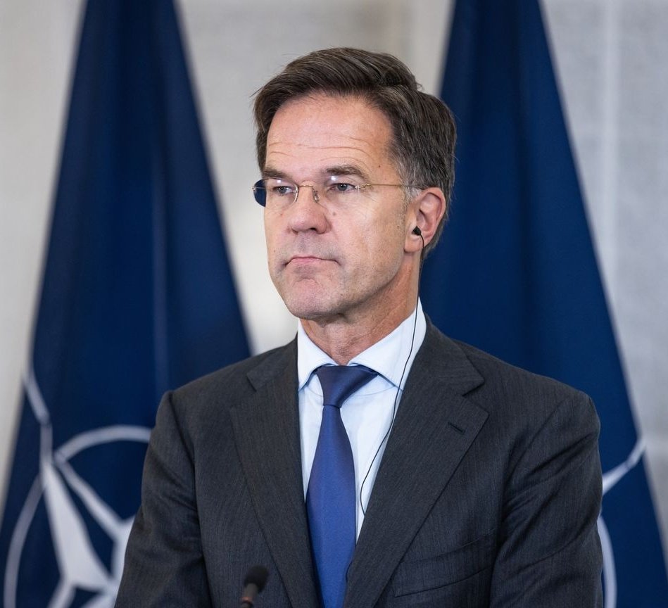 De rechter in Leeuwarden beveelt Rutte om op te komen dagen bij de rechtbank! 
We gaan Rutte in 2026 eindelijk voor de rechter zien! 

Doe een ❤️ &amp; RT als je dat GEWELDIG vindt!