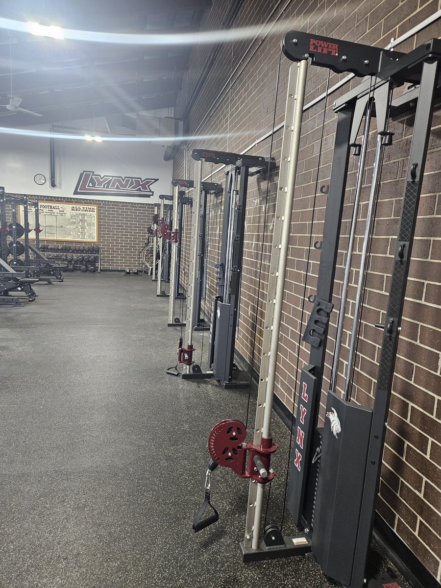 CoachCollum94's tweet image. Huge thank you and shoutout to the Bob Mudd Family and Lynx Pride for new weight room renovations!! Pretty sweet!