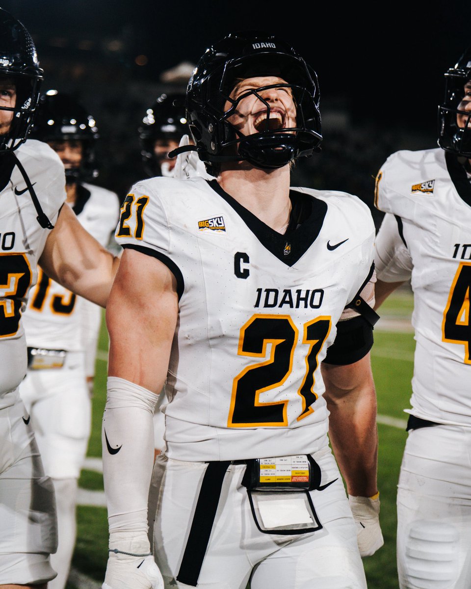 Dylan Layne tweet media