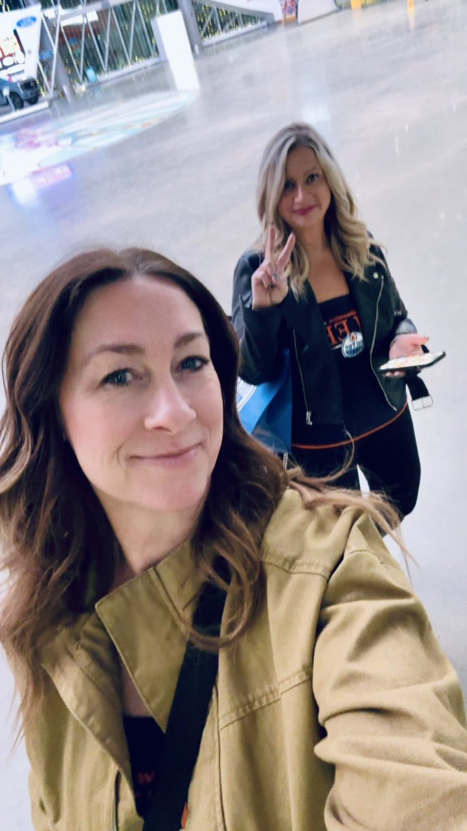 Best time with my ride or die 🧡💙