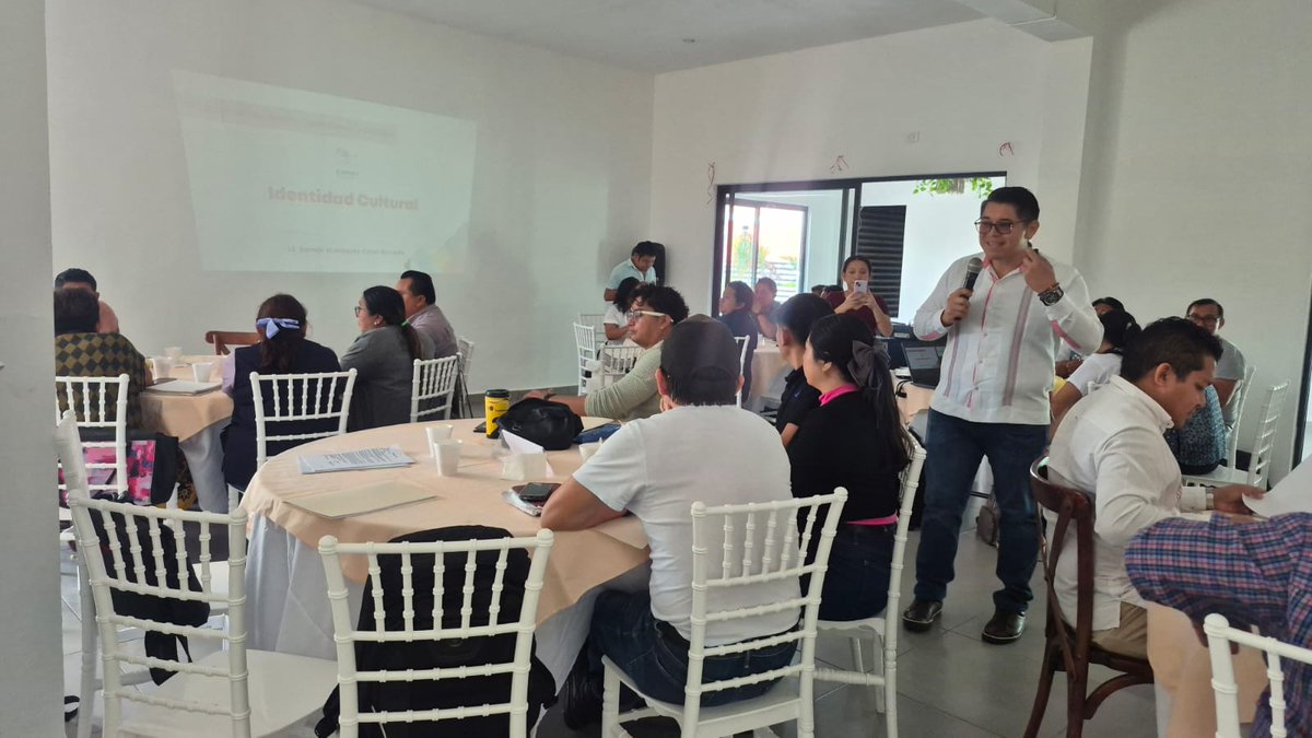 codhey's tweet image. 🗣️🤝🌿 Para fortalecer el acceso a la comunicación con enfoque de derechos, nos sumamos a la Capacitación de Actualización de Intérpretes-Traductores Certificados, organizada por Indemaya. Reiteramos nuestro compromiso con los derechos lingüísticos de los pueblos originarios.