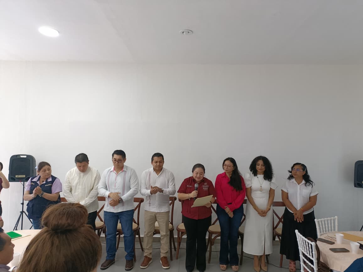 codhey's tweet image. 🗣️🤝🌿 Para fortalecer el acceso a la comunicación con enfoque de derechos, nos sumamos a la Capacitación de Actualización de Intérpretes-Traductores Certificados, organizada por Indemaya. Reiteramos nuestro compromiso con los derechos lingüísticos de los pueblos originarios.