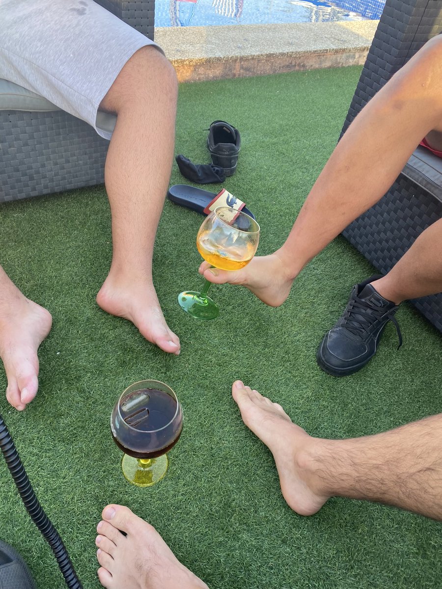 GodNogue's tweet image. 