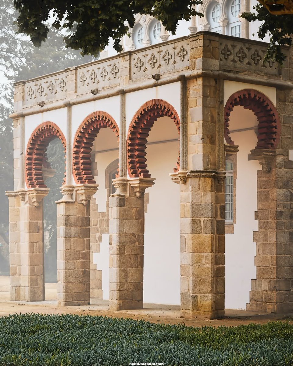 Random Pics tweet media