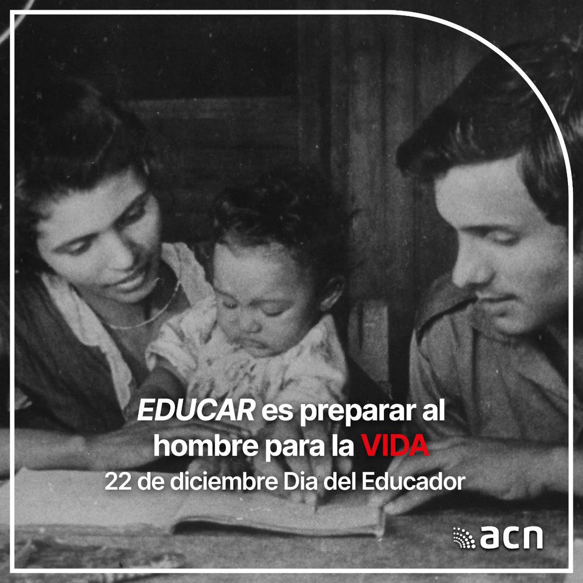 👩‍🏫🇨🇺| #FidelPorSiempre: “La educación es el arma más poderosa que tiene el hombre para crear una ética, para crear una conciencia, para crear un sentido del deber, un sentido de la organización, de la disciplina, de la responsabilidad". 

#100añosConFidel