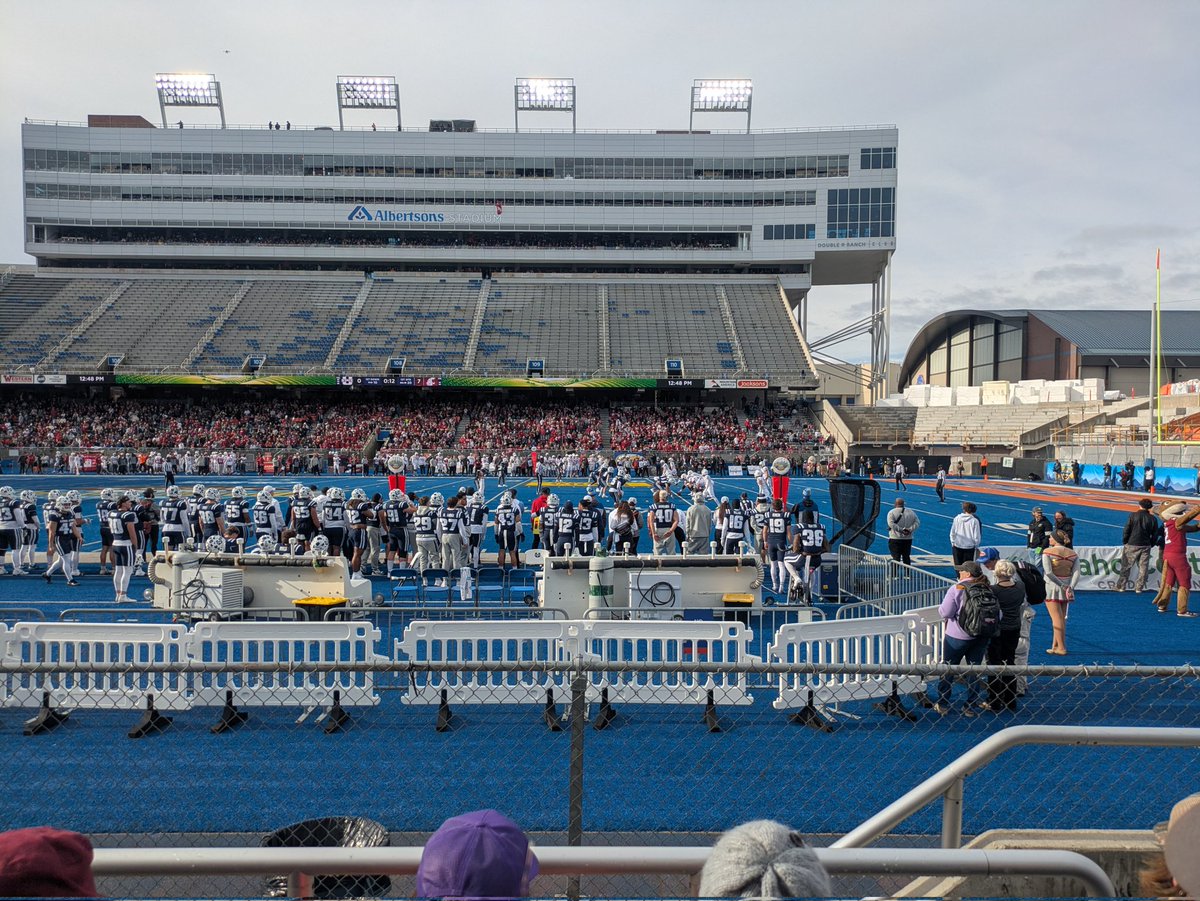 MarinersSea's tweet image. Here is a photo I took of an ugly football field.
#PotatoBowl