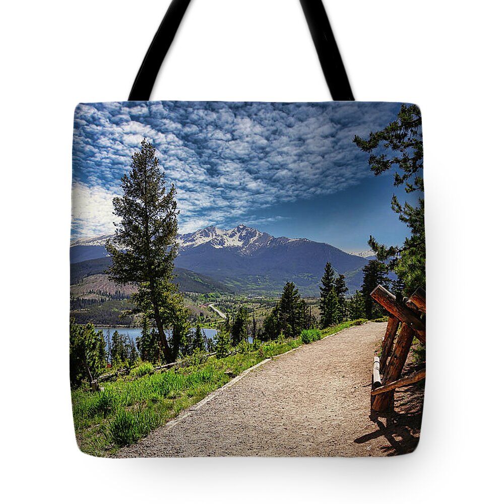 JudyVincent74's tweet photo. #SapphirePoint #Trail #ToteBag Available in 3 sizes #travelbag #bookbag #PoolBag #Colorado #hiking #travel #giftideas #BuyIntoArt #JudyVincentPhotography
Available here ---> https://t.co/o9XAiWkgij https://t.co/nI1UR03L5p