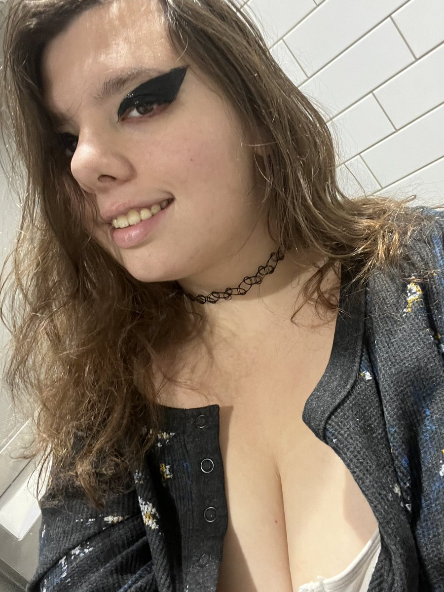 drawincreepy123's tweet image. 