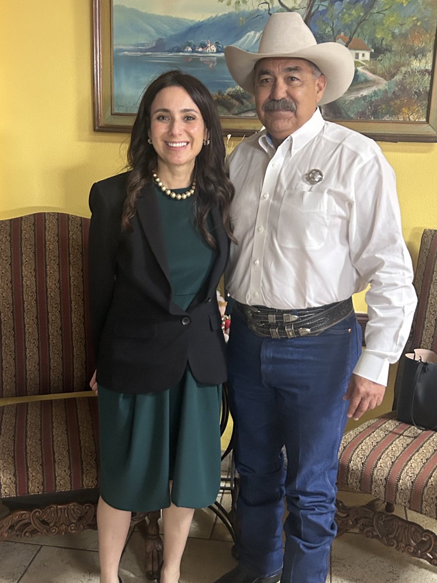 Gina Hinojosa tweet media