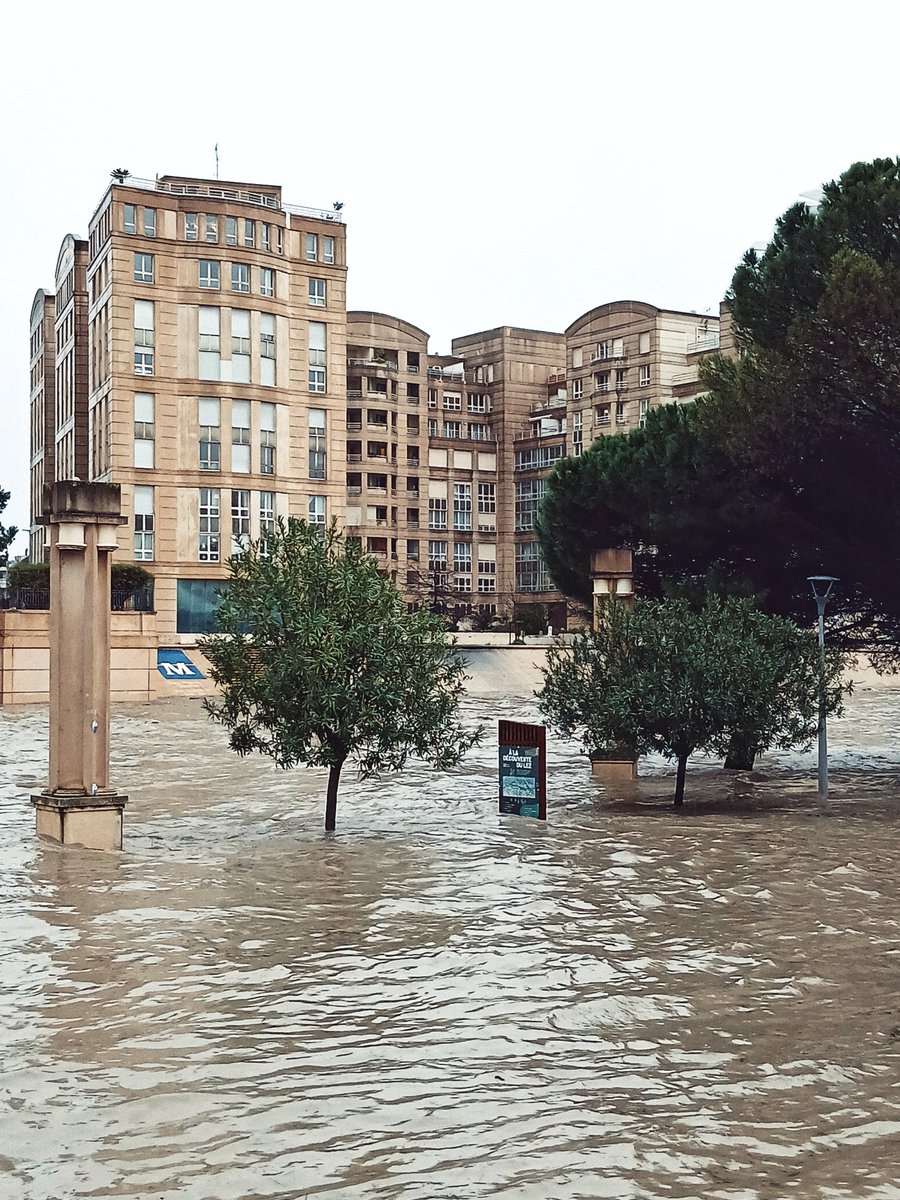 Arthur Lansonneur 🧡📸🚴‍♂️💙 tweet media