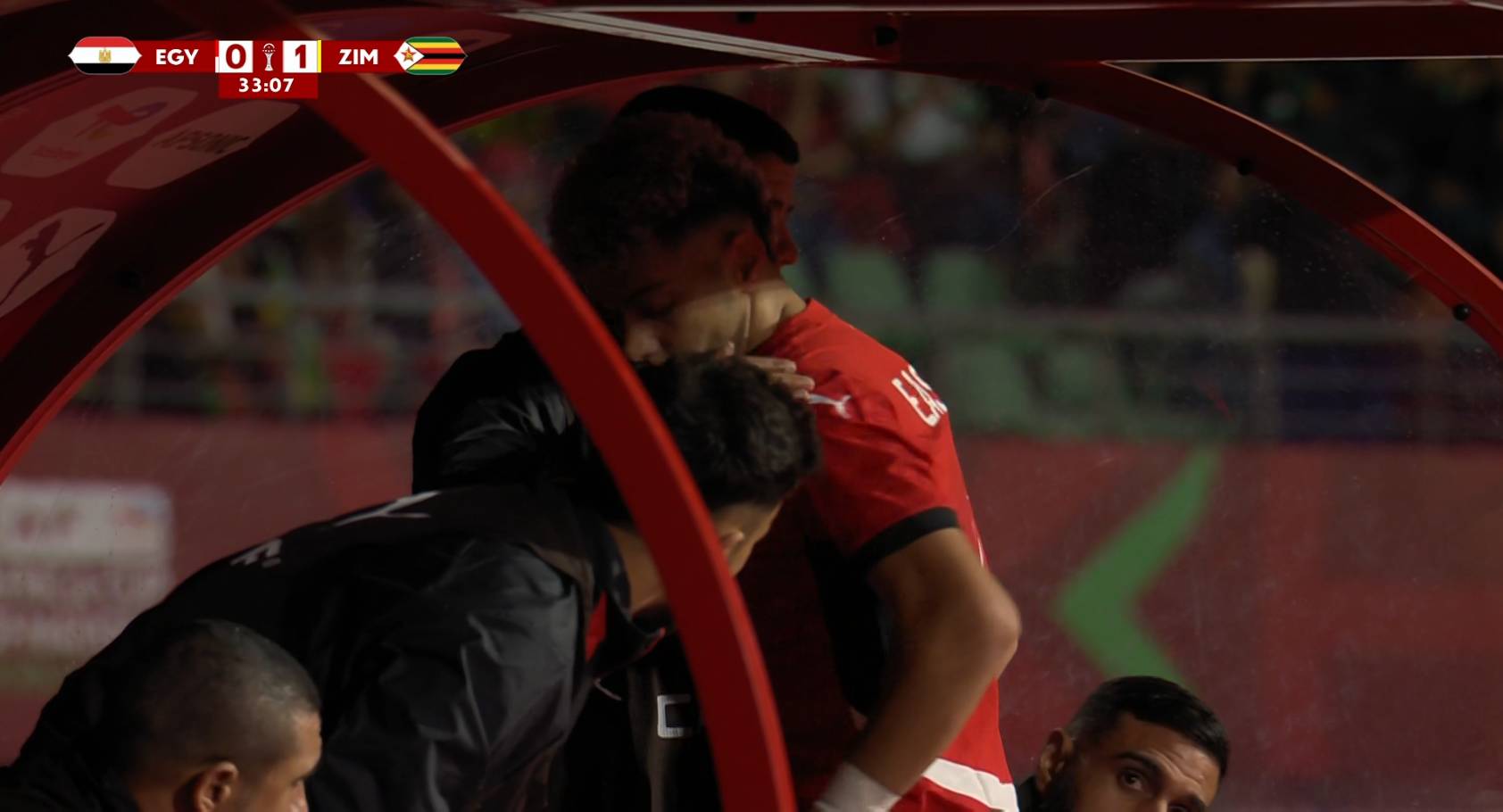 تبديل مبكر في صفوف منتخب مصر عند الدقيقة 33