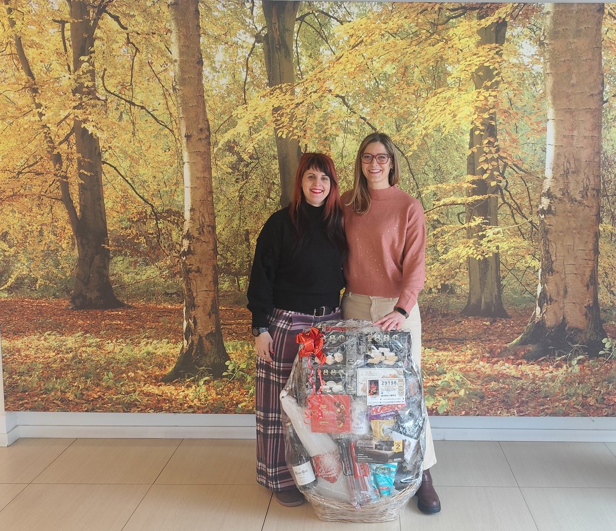 🧺✨ Fotos de nuestros premiados
Gracias por comprar en #Lodosa y apoyar el comercio cercano.
Cada compra cuenta, cada vecin@ importa .

@cajaruraldenavarra 
#compralocal #compraenlodosa