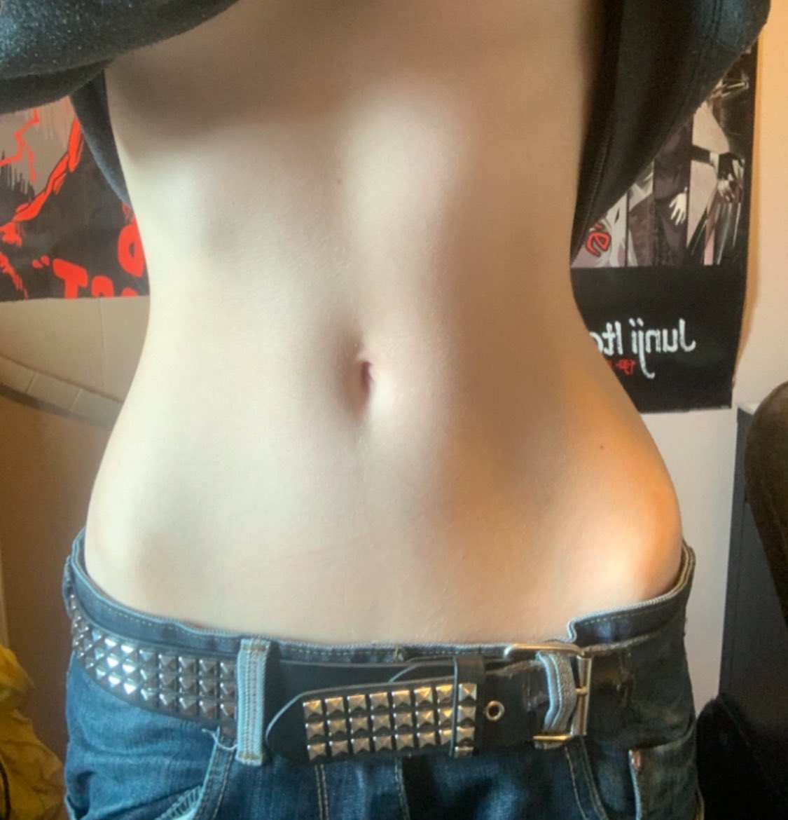 implicitcrulety's tweet image. 17 vs 15