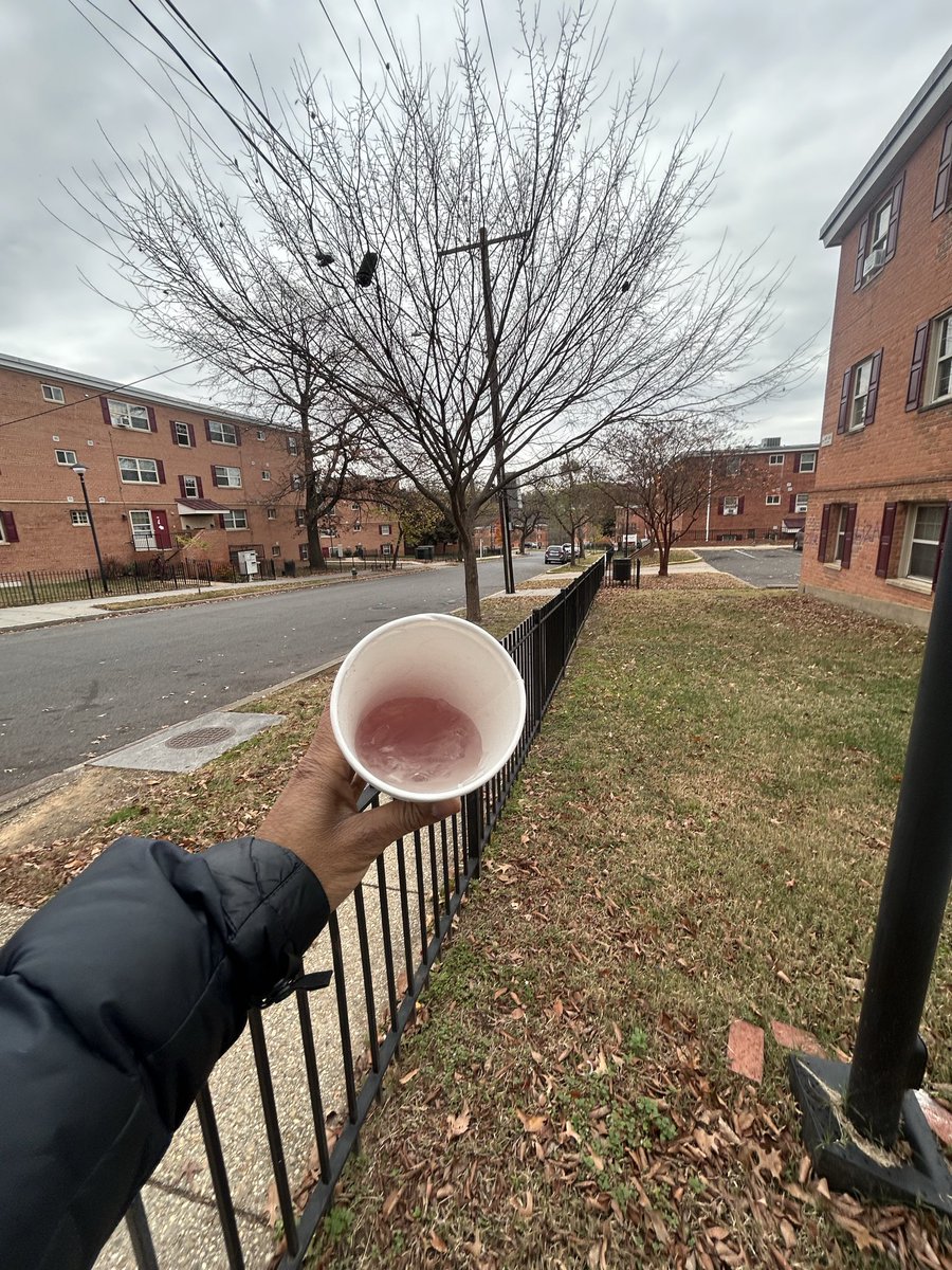 3frmdeucee's tweet photo. $ippin Lean If i Cut Myself I Might Leave Purple Fluid🧞 https://t.co/Bc5hY3WRg5