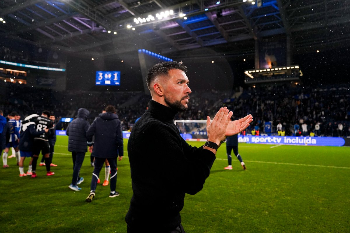 buzzspor's tweet image. Francesco Farioli'nin Porto'su, ligin ilk yarısında potansiyel 45 puanın 43'ünü aldı.