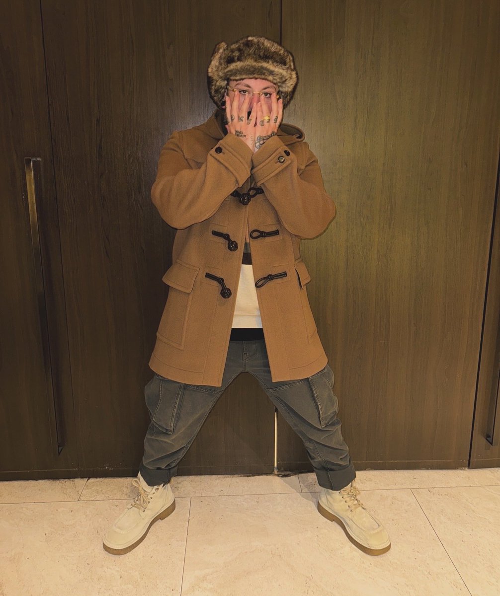 suicideLEOPARD's tweet image. THANKS FOR A GREAT YEAR YALL I HOPE YALL HAVE A BLESSED HOLIDAY SEASON AND ILL SEE YOU GUYS NEXT SUMMER OR SOMETHING IDK WE'LL SEE