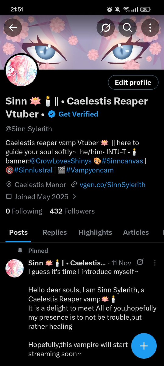 Sinn_Sylerith's tweet photo. Sorry I'm too famous to follow anyone 🙄 https://t.co/HenwEyNRhk